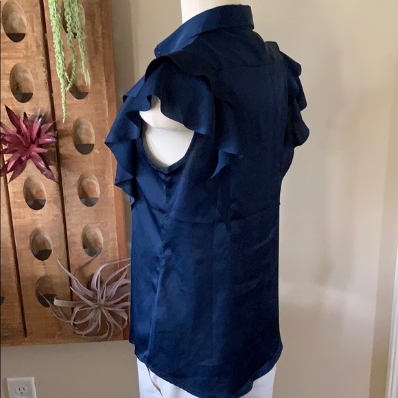 Banana Republic Navy Flutter Sleeve Dillon Shirt - Picture 2 of 4